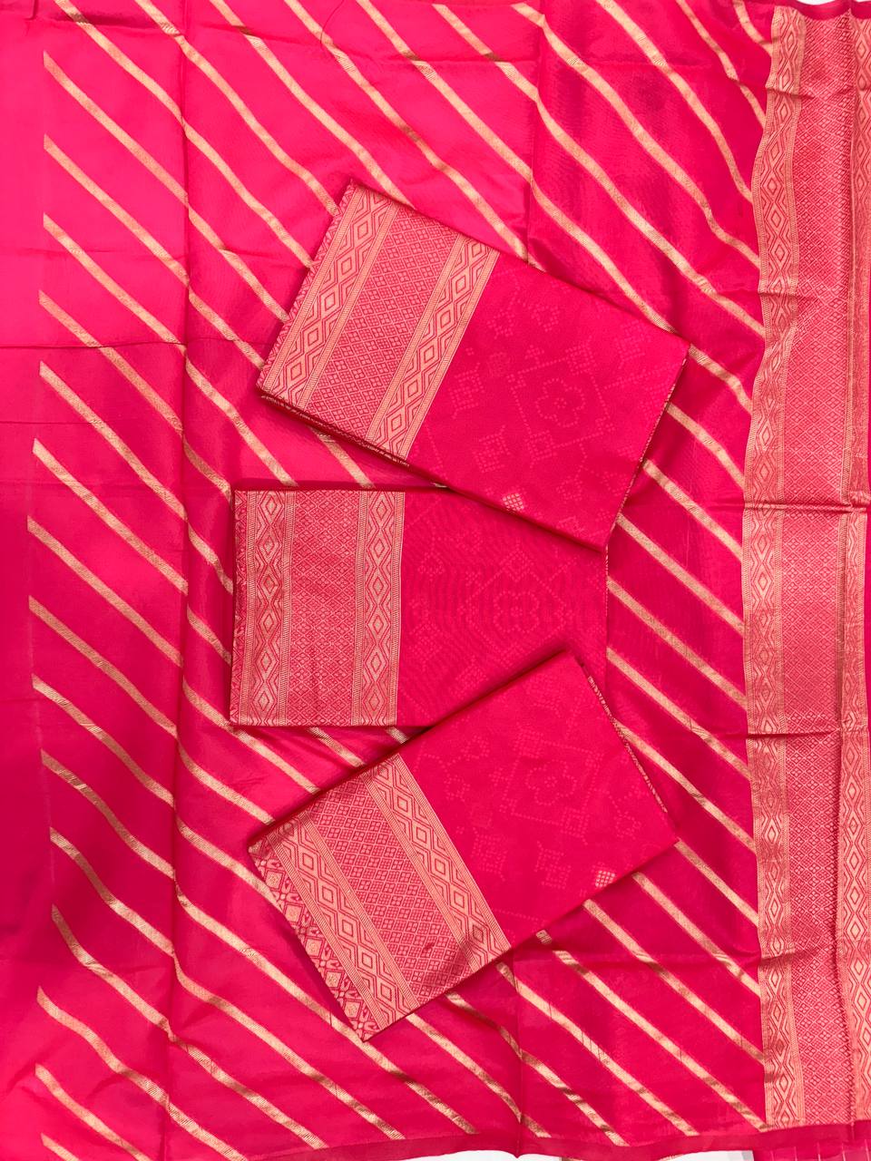 Exclusive Pink Zari-Weave Soft Silk Saree with Rich Diamond Pallu, Traditional Border, and Elegant Festive Wear Design