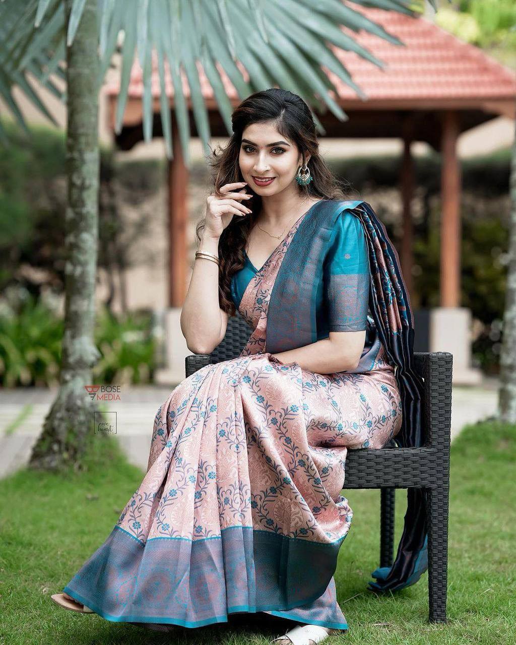Elegant Peach & Teal Blue Soft Silk Weaving Saree with Rich Floral Jacquard Pattern, Contrasting Border–Pallu Design & Matching Designer Blouse Piece