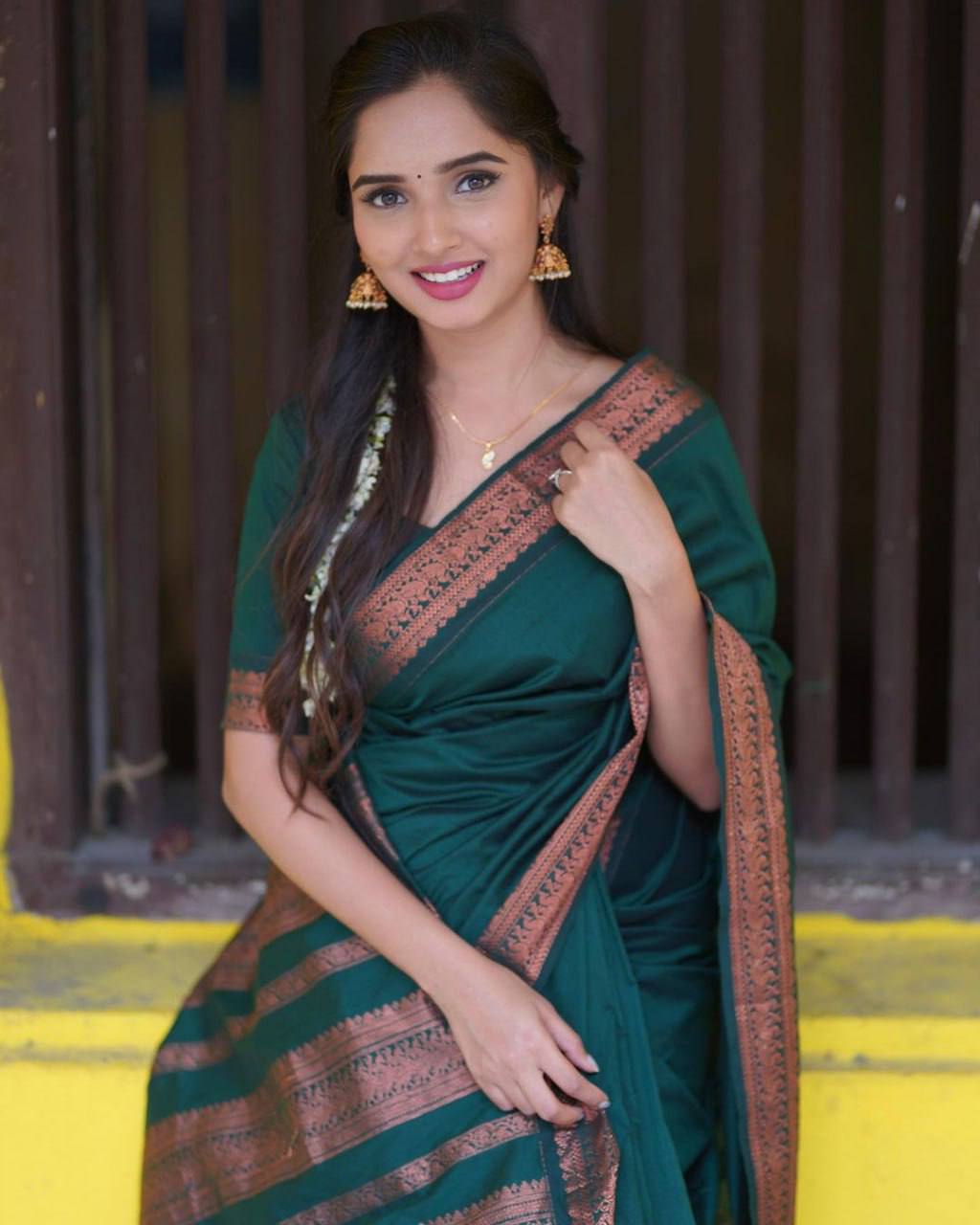Elegant Deep Bottle Green Soft Silk Saree with Traditional Copper Zari Woven Border, Rich Pallu Detailing, Lightweight Drape & Matching Blouse Piece