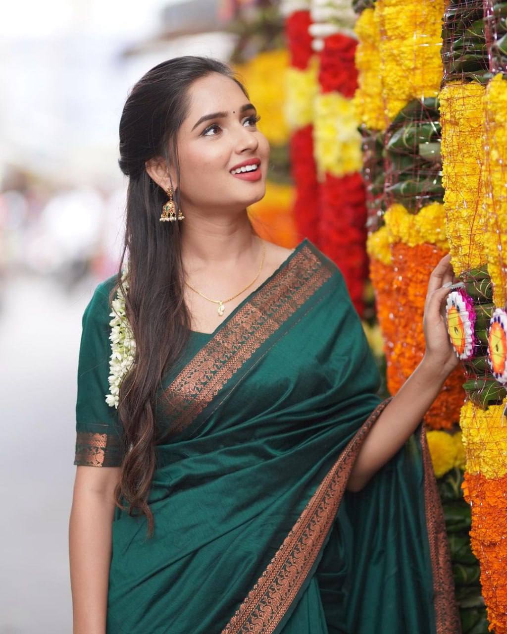 Elegant Deep Bottle Green Soft Silk Saree with Traditional Copper Zari Woven Border, Rich Pallu Detailing, Lightweight Drape & Matching Blouse Piece